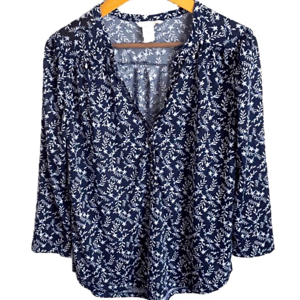 H&M CASUAL BLUE-WHITE PRINTED FLOWER TEE size S